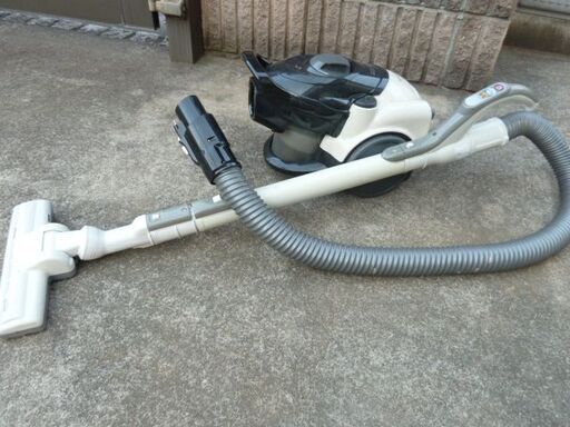 SHARP サイクロン　EC-CT12