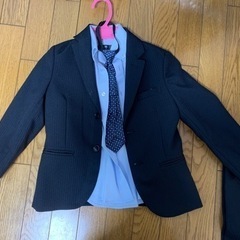 男の子スーツ120cm 2/26 2500→1500円