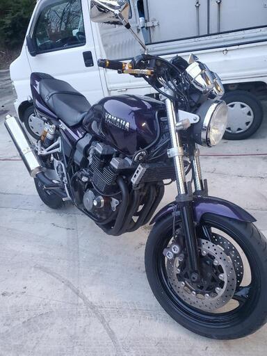 平成１３年車ＸＪＲ４００　車検ありゼファーgsxインパルス