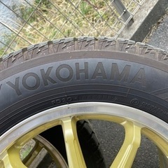 【取引中】ヴォクシー80   スタッドレスタイヤ