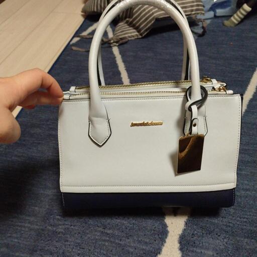 新品　バッグ