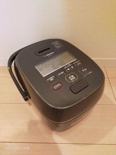 お話中)[美品]象印 ZOJIRUSHI 圧力IH炊飯ジャー NW-JY10 +Toshiba真空