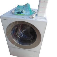【売ります】パナソニック　ドラム式洗濯機　7kg　NA-VG72...