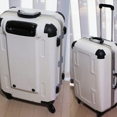 ☆スーツケース（旅行鞄）☆ホワイト