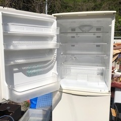 【リサイクルサービス八光】2007年製　シャープ  SJ-WA35M-W [冷蔵庫 345L 3ドア ホワイト]