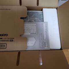 加湿器 新品未開封SANYO大容量洋室33畳 RH-VWX12C 気化式　希望小売価格：￥94,500 