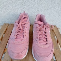 24.5cm NIKE AirMax ピンクスニーカー