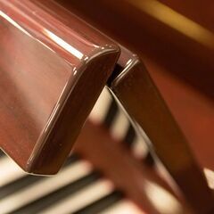 中古ピアノ　ヤマハ b113DMC (2022年製)