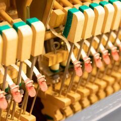 中古ピアノ ヤマハ UX1 Seabed Navy (1986年製)