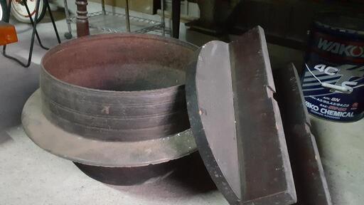 大きな 鉄羽釜 羽釜 蓋付き