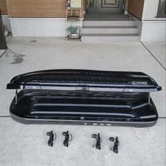 車のルーフボックス