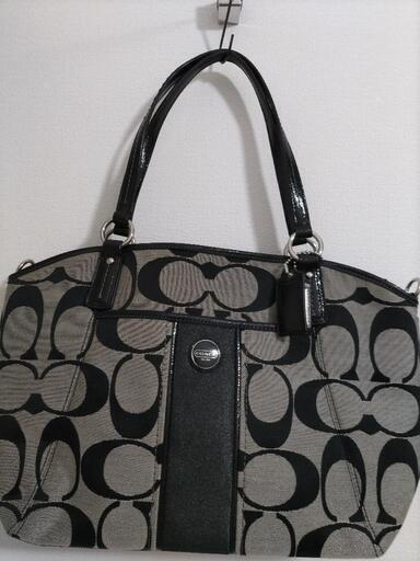 COACH　シグネチャー