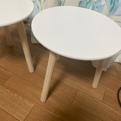　☆白い　シンプル　ミニテーブル☆