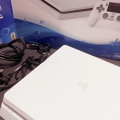 PS4(コントローラー無し)ホワイトCUH-2100A 500GB