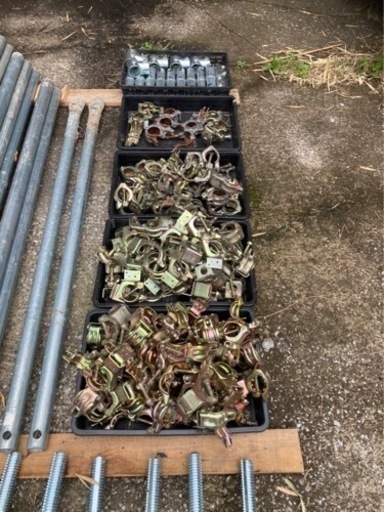 単管パイプ 4m 6本 お引取りにてお願いします 金沢市 単管パイプ 4m 6本 お引取りにてお願いします 金沢市