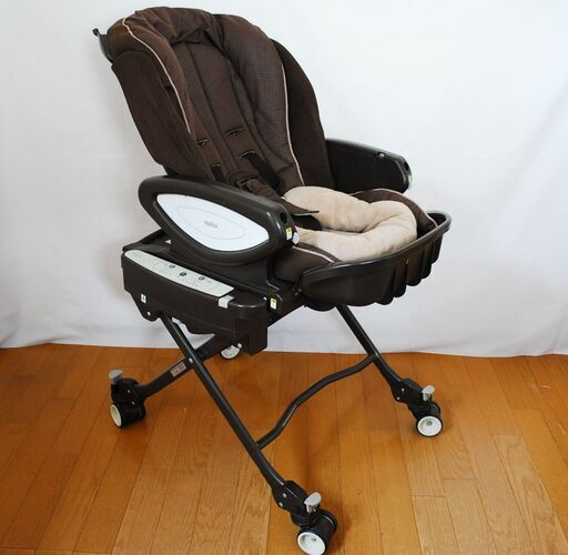 Aprica アップリカ ユラリズム オートプラスDX 電動ハイローベッド\u0026チェア