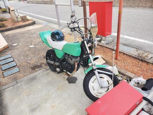 エイプ 50  キャブ車 5月1日夕方にお支払いできる方のみ エイプ 50 キャブ車 5月1日夕方にお支払いできる方のみ