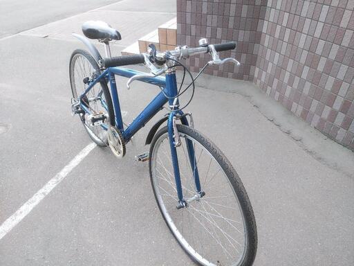 札幌市内配達無料！防犯登録料込み。中古クロスバイク ネイビー！ 札幌市内