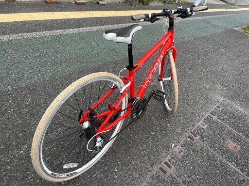 リサイクルショップどりーむ天保山店　No700　自転車　クロスバイク　赤色　28インチ　ベル付き　24段ギア付き(3×8)　16112T