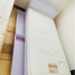 シングルベッド? マットレス付き