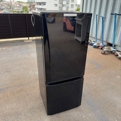 三菱ノンフロン冷凍冷蔵庫MR-P15X-B形