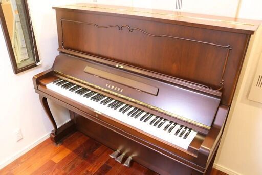 中古ピアノ　ヤマハ WX106W (1987年製)