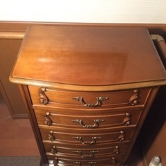 圧倒的な存在感 アンティークチェスト🧳🎠✨