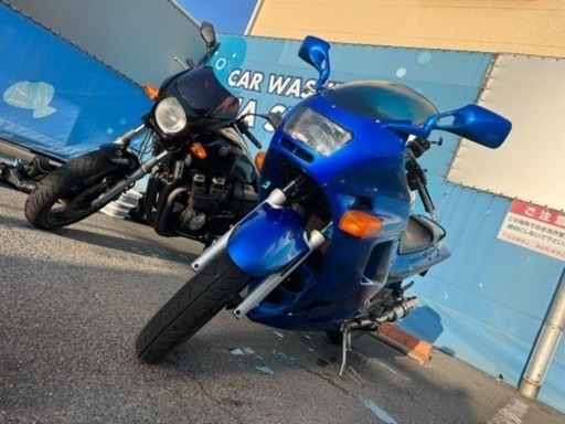 kawasaki ZZR-250 実動車 自賠責付き！(4月末までの特別価格！さらに4月末までのでご購入で値引き有り)