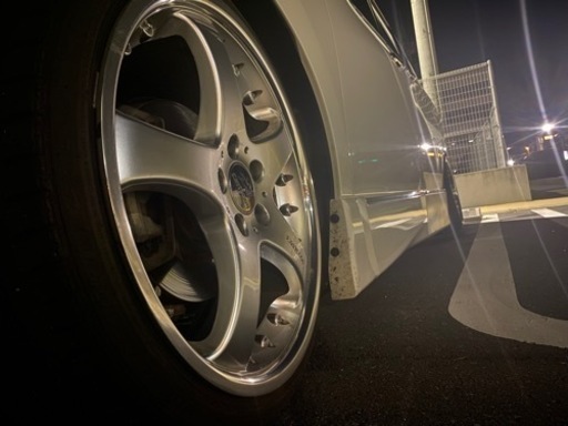 カールソン1/5RS、8.5J,9.5J、19インチ