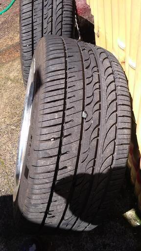 18インチ 100系ハイエースで使用 バリ山 - タイヤ、ホイール 