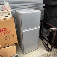 【無料】2016 Haier 冷凍冷蔵庫　JR-N121A