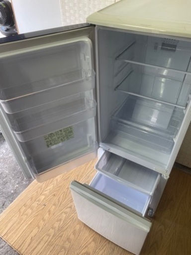 配達設置込み大きめ167ℓ‼️冷蔵庫
