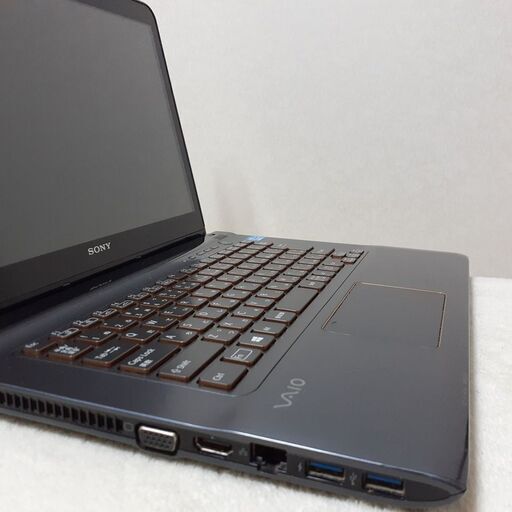 取引中です】SONY VAIO ブラック SSD搭載 i5 8GB Wi-Fi カメラ