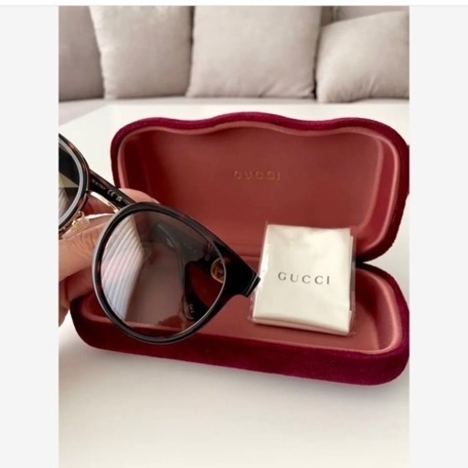 サングラス　GUCCI