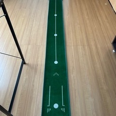【取引相手決定】自動返球機能付きパターマット　ゴルフ