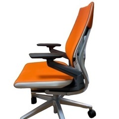 【未使用品】Steelcase スチールケース Gesture ジェスチャー ラップバック　オフィスチェア 椅子 オレンジ