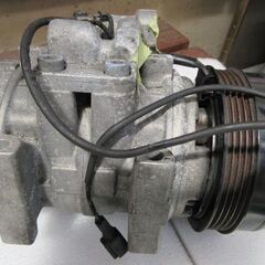 NA6CE　マツダ　ユーノス ロードスター　エアコン コンプレッサー　予備品　ストック　倉庫保管　引き取り歓迎東松山市