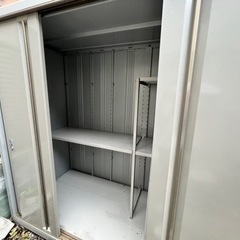 イナバ倉庫 物置②