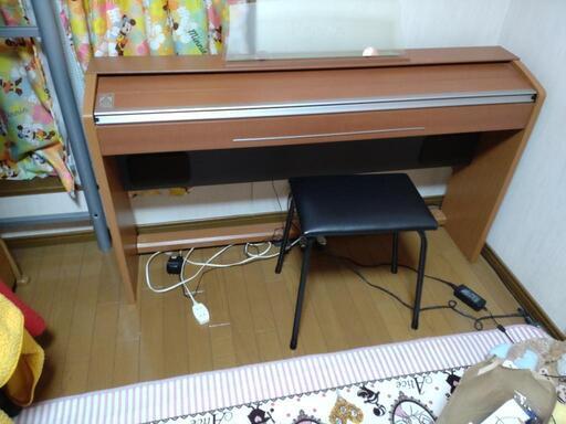 カシオ電子ピアノ