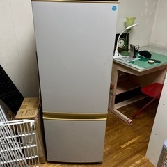シャープ冷蔵庫　2006年製