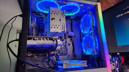 白い 自作 ゲーミングPC RTX2060 Ryzen5 3600 16GB 新品多数 近所配達