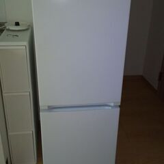冷蔵庫　２ドア　１５６リットル（高さ１２６６㎜、幅４８０㎜、奥行...