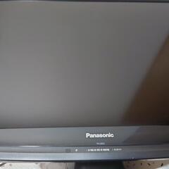 Panasonic製の液晶テレビ（2010年製）