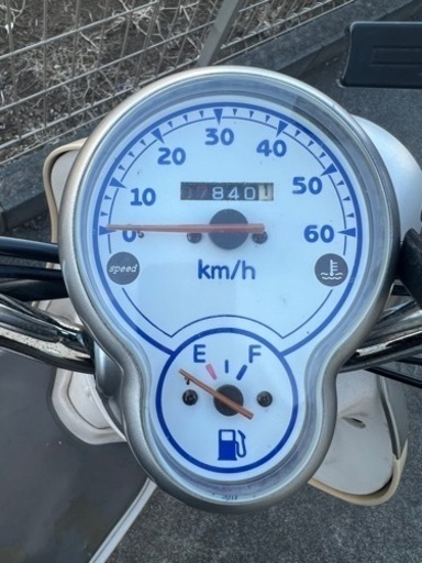 お問合せ一時停止致します]ヤマハ ビーノ SA-26J 50cc クリーム