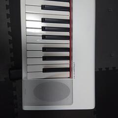 電子ピアノ YAMAHA piaggero NP-32
