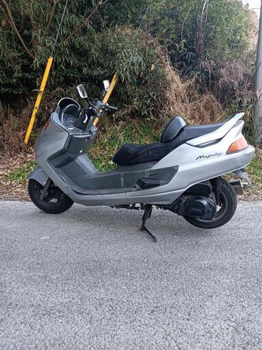 YAMAHA　マジェスティ250走行15000キロ