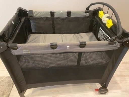 カトージ　newyorkbaby ベビーベッド　プレイヤード　ベビーヤード