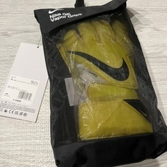 キーパーグローブ　NIKE