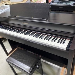 お薦め品‼️木製鍵盤‼️最高グレード‼️ヤマハ クラビノーバ電子ピアノCLP-575R 2017年