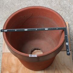 植木鉢 陶器 10号 外径約31.5㎝ 700円